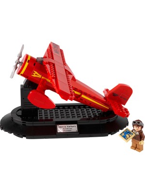 LEGO Iconic 40450 Amelia Earhart Tribute