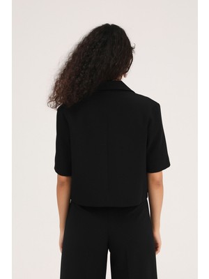 Quzu Kısa Kol Crop Blazer Ceket Siyah