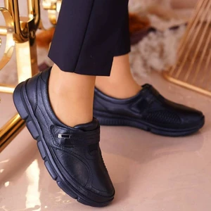 FB1901  Deri Kadın Günlük Ayakkabı