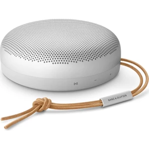 Bang & Olufsen Beosound A1 2. Nesil Geniş Açılı Ses, IP67 Suya ve Toza Dayanıklı, 18 Saat Pil Ömrü,  Dahili Mikrofonlu Taşınabilir Bluetooth Hoparlör – Duman Grisi
