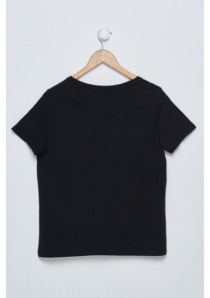 Kadın Siyah V Yaka T-Shirt
