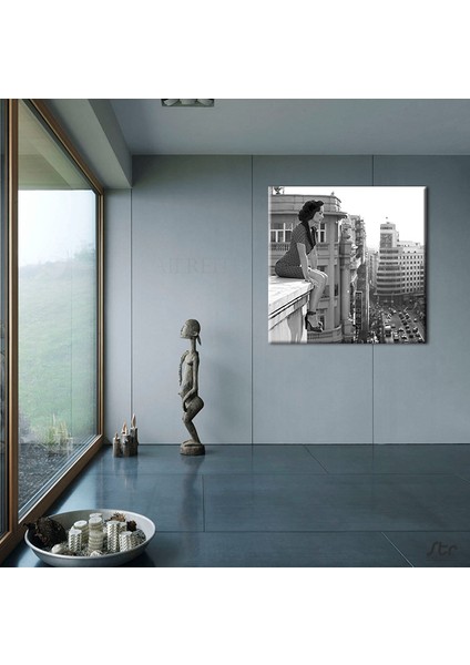 Kadın Siyah Beyaz Kanvas Tablo 110 x 110 cm fiyatları