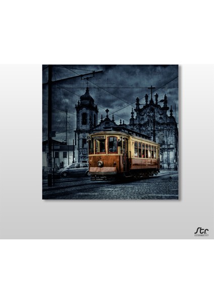 Tramvay Istanbul Gece Kanvas Tablo 80 x 80 cm