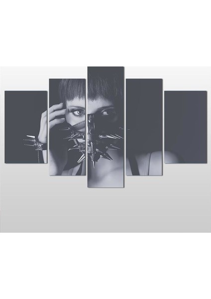 Savaşçı Kadın Kanvas Tablo 122 x 70 cm