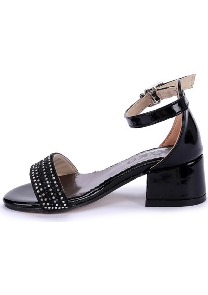 Kiko 761 Rugan Günlük Kız Çocuk 4 cm Topuk Sandalet Ayakkabı Siyah indirimleri