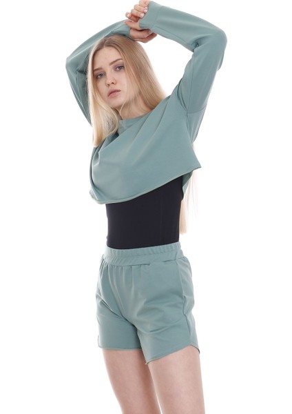 Dısentıs Modest Crop Sweatshirt