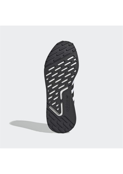 Multıx Ftwwht/cblack/ftwwht modelleri