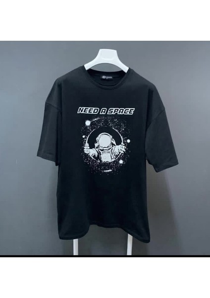 Need A Space Uzay Baskılı Bol Kesim Oversize Pamuk Renk Atmayan Yeni Trend Erkek Tşört