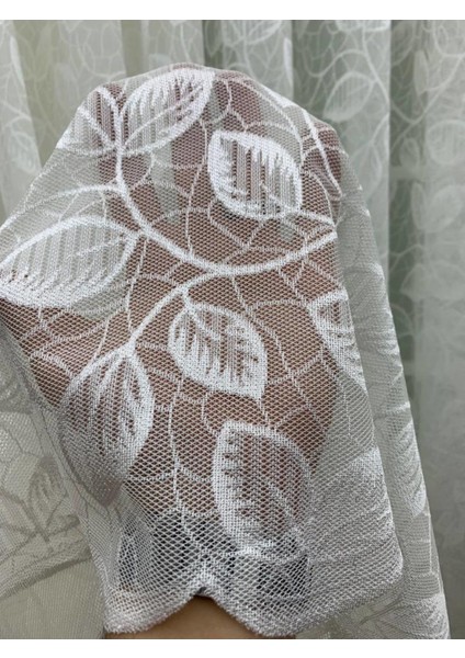 Yaprak Desen Fransız Dantel Tül Perde, 500X260, Seyrek Pile, 1/2