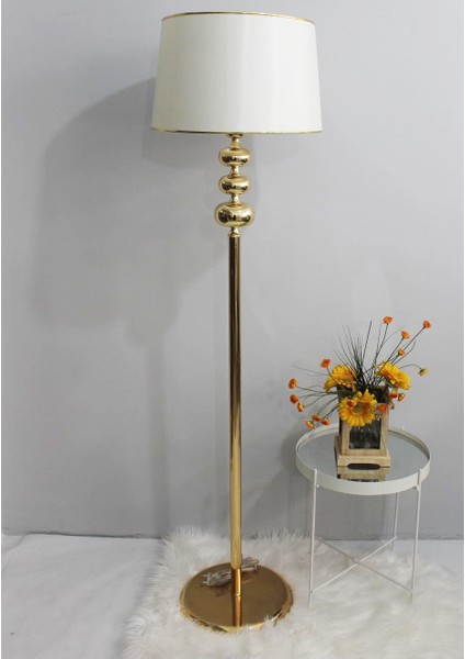 3 Toplu Beyaz Şapkalı Lambader MD-CLK013-GDL