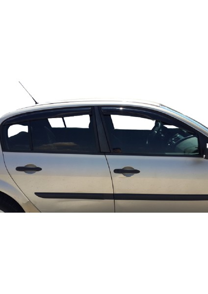 Megane 2 Mügen Cam Rüzgarlığı Sedan 2004-2010 Arası 4 Lü Takım