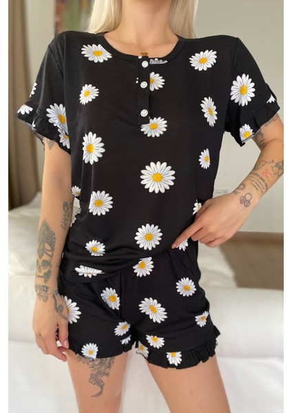 Papatya Desenli Örme Kısa Kol Şortlu Pijama Takımı
