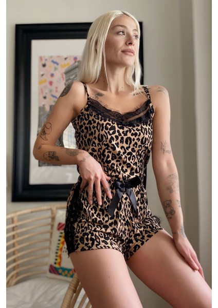 Kahve Leopar Pegasus Dantel Detaylı Ip Askı Şortlu Örme Pijama Takımı