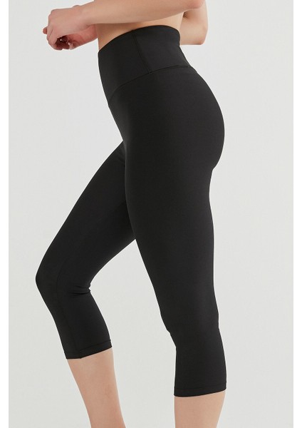 Siyah High Rise Stretchy Capri Tayt