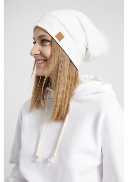 Kadın Genç Kız, Efsane Beyaz Kürk Ponpon Detaylı Şapka Bere -Spor, Rahat, Pamuklu, Termal Kumaş fırsatları