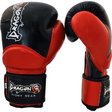 Dragon Carbon 5 Siyah-Kırmızı Renk Boks Eldiveni ve Siyah Renk Bandaj 2’li Set