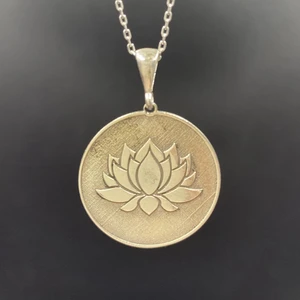 Gümüşhane Silver Lotus Çiçeği Gümüş Kolye Rose Altın Kaplama Gümüş Lotus Kolye