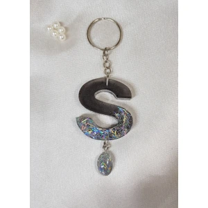 Sultan Tasarım Ş Harfi Siyah Gümüş Hologramlı Epoksi Anahtarlık