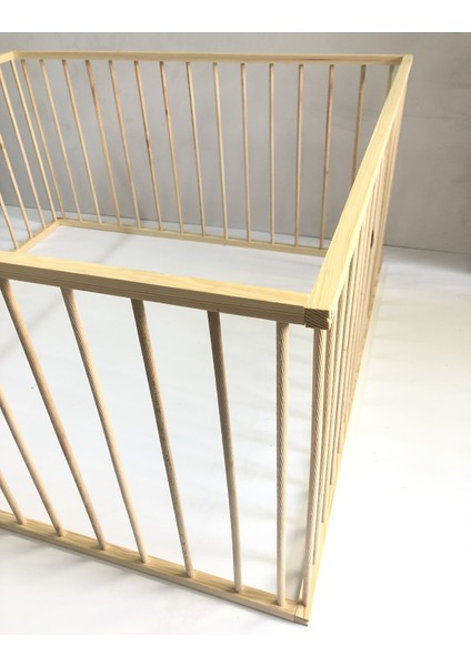 1m2 Ahşap Köpek Çiti Alanı