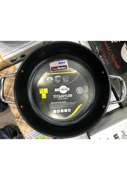 Titanium 28 cm Basık Tencere 4,25 Lt SF8628TT