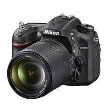 Nikon D7200+18-140Mm Vr Lens Kit Slr Dijital Fotoğraf Makinesi  İthalatçı Garantili