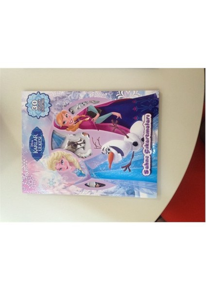 Disney Karlar Ülkesi Sahne Çıkartmaları