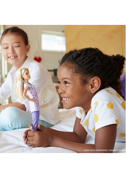 Barbie Hemşire Bebek fırsatları