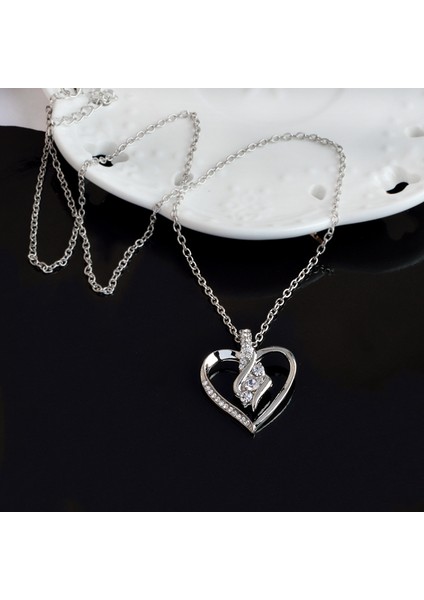 Gümüş Kaplama Kristal Kalp Kolye