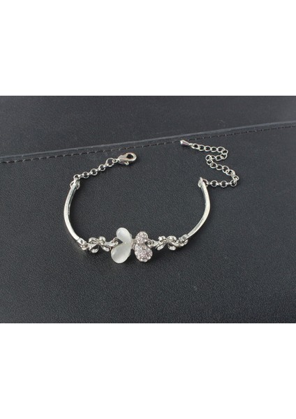 Beyaz Altın Kaplama Zirkon Taşlı Kelebek Bayan Bilezik fiyatları