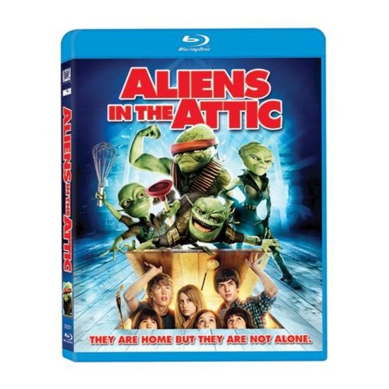 Aliens In The Attic (Evimde Uzaylı Var) (Blu-Ray Disc). 