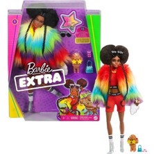 Barbie Extra - Gökkuşağı Renkli Ceketli Bebek, Fino Figürü İle, 3-9 Yaş Arası Kızlar İçin İdeal Bir Hediye GVR04