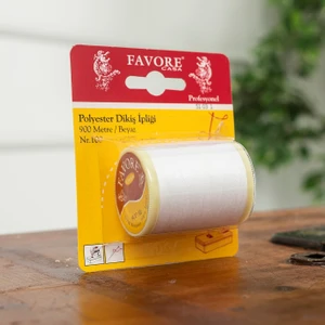 Favore Casa 900 Metre Polyester Dikiş İpliği Beyaz