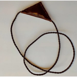 Maraş Market Üçgen Deri Cevşen -