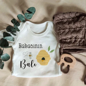 Unisex Babasının Balı Yazılı Kısa Kol Organik Bebek Body Zıbın