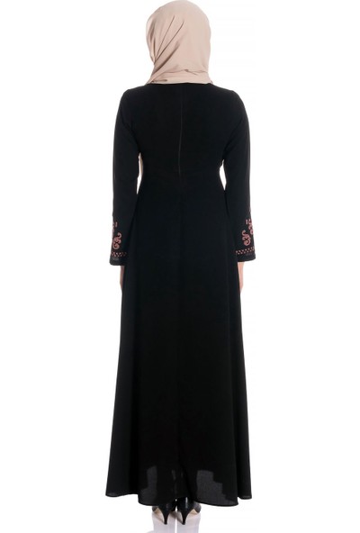 Beyza Kanaviçe Nakışlı Siyah Tesettür Elbise 749