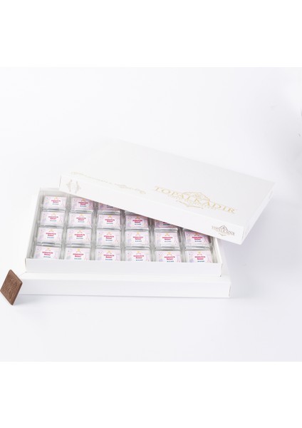 Kız Bebek İsme Özel Sargılı Madlen Çikolata 72'li Madlen fiyatları