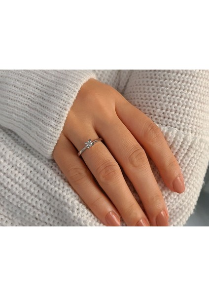 F Renk 0,21 Karat Pırlanta Tektaş Yüzük 0423R0100 fırsatları