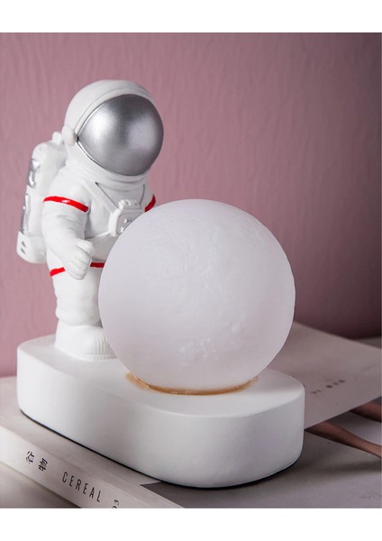 Dekoratif Astronot Ay Işığı Gece Lambası modelleri