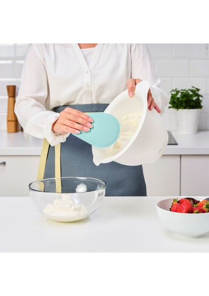 Lattbakad Turkuaz Hamur Sıyırıcı fırsatları