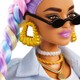 Barbie Extra - Renkli Örgü Saçlı Kot Ceketli Bebek Köpek Figürü İle 3-9 Yaş Arası Kızlar İçin İdeal Bir Hediye Grn29