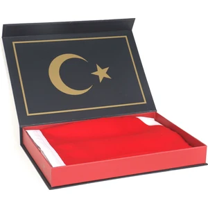 Türk Bayrağı Istiklal Marşı Yazılı Özel Kutulu 70x105cm Bayraklı