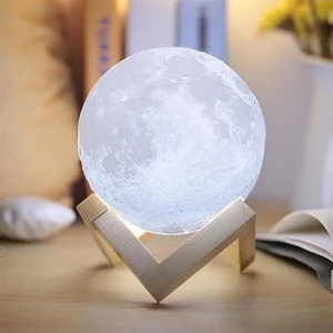 3D Ay Şeklinde Gece Lambası