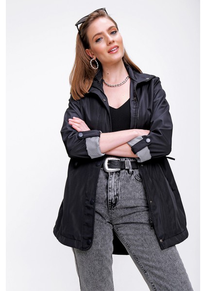 10322 Beli Büzgülü Cep Detaylı Trençkot