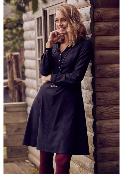 Düğmeli Uzun Kollu Diz Boyu Gömlek Elbise