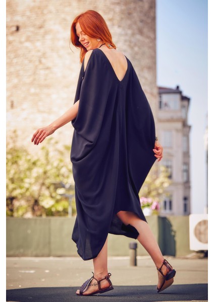 Otantik Desenli Sırt Dekolteli Uzun Elbise fırsatları