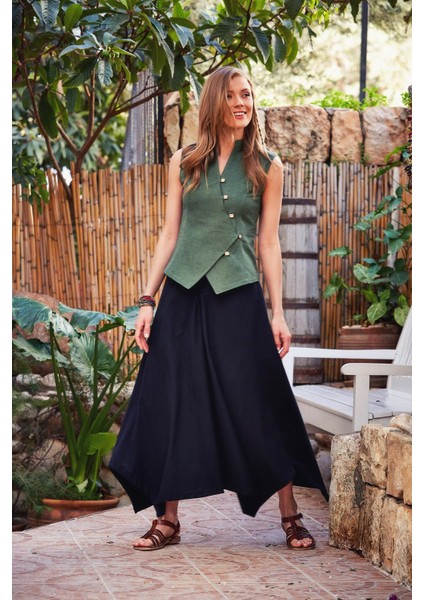 Biye Detaylı Asimetrik Kesimli Kloş Etek