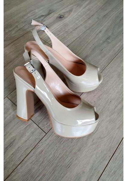 036 04154 Açık Platform Ayakkabı