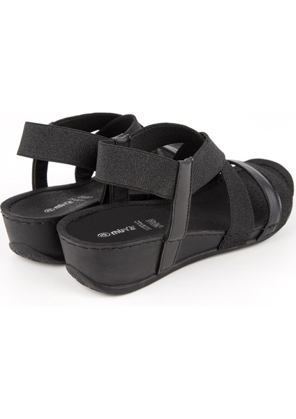 Letta Anatomik Kadın Sandalet indirimleri