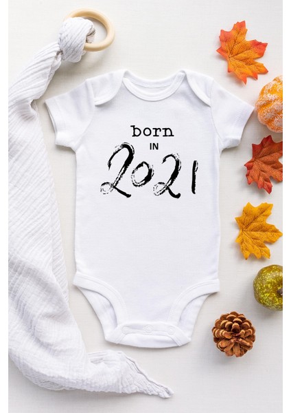 Unisex Bebek Beyaz Born In 2021 Çıtçıtlı Kısa Kol Body Zıbın