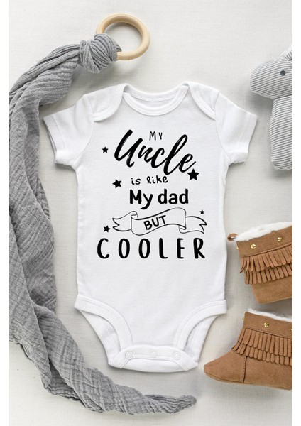 Unisex Bebek Beyaz Uncle Cooler Kısa Kollu Çıtçıtlı Body Zıbın